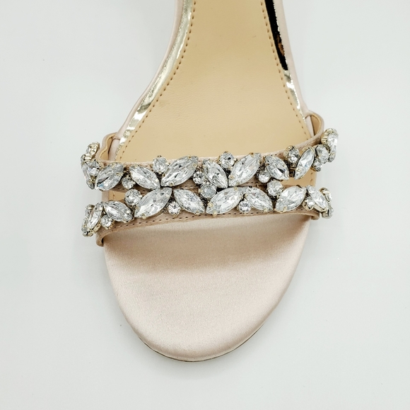 Back in stock! Badgley Mischka Jewel Caroline NIB - Picture 3 of 5